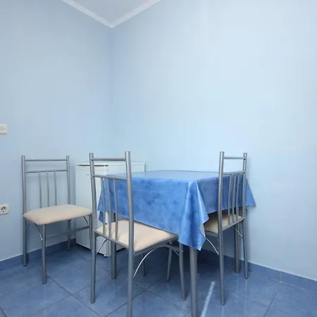 Apartment With A Parking Space - 8531