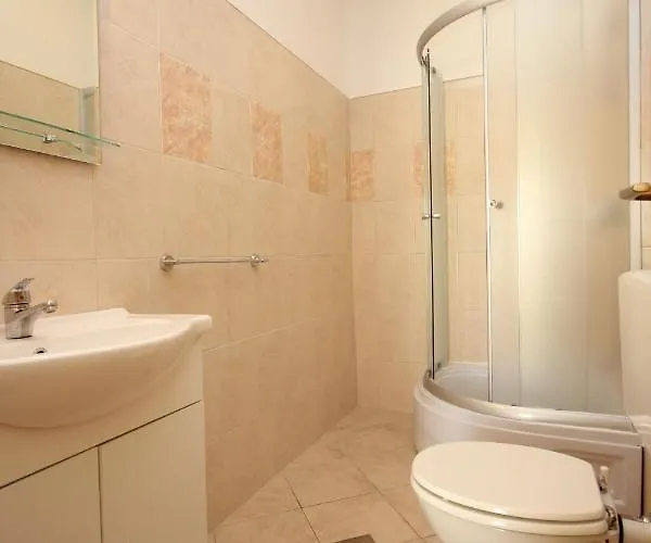 Apartment With Parking Space - 8531 Vis