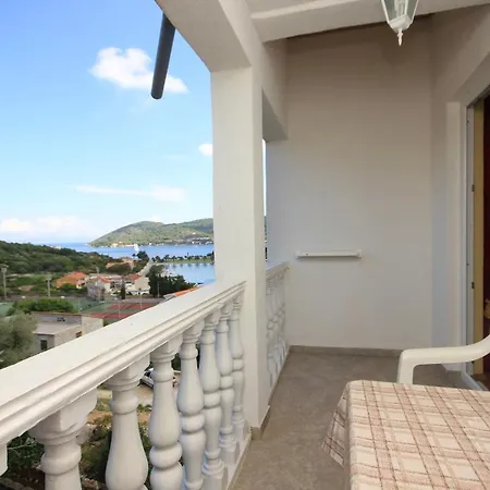 Appartement With Parking Space - 8531
